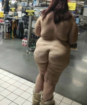 Flubby Bitch Streaking In Supermarket